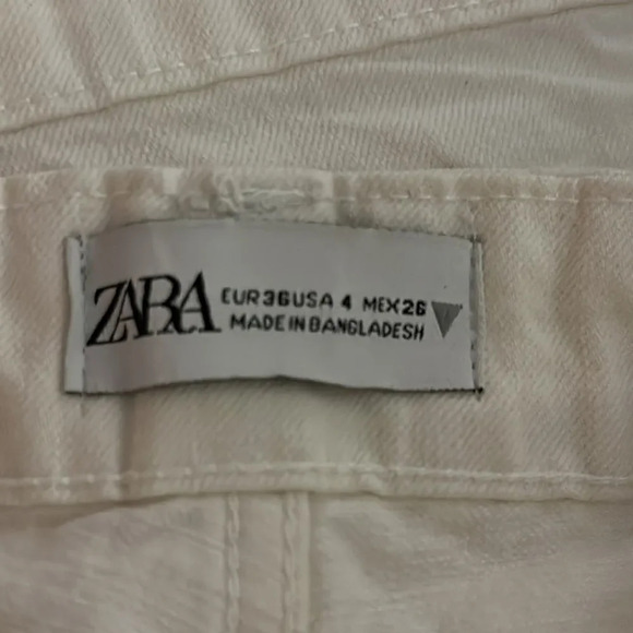 ZARA | Ecru | TRF LOOSE FIT DENIM SHORTS - Picture 12 of 12